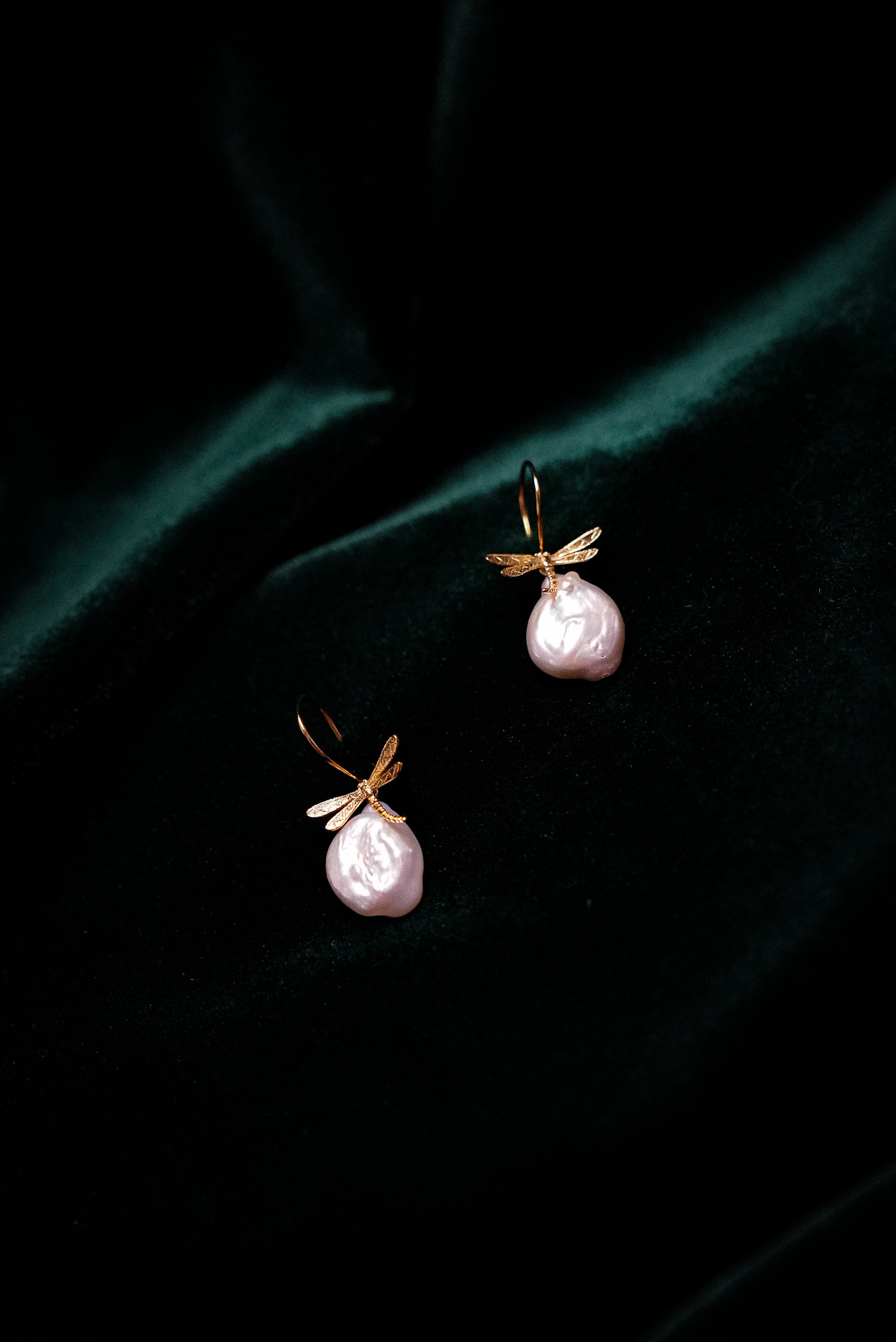 Dragonfly Dreams Cultured Baroque Pearl Earrings